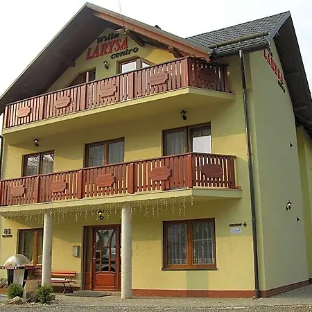 Larysa Centro Alloggio in famiglia