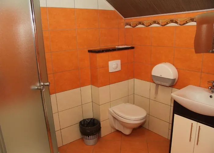 בית אירוח Larysa Centro *